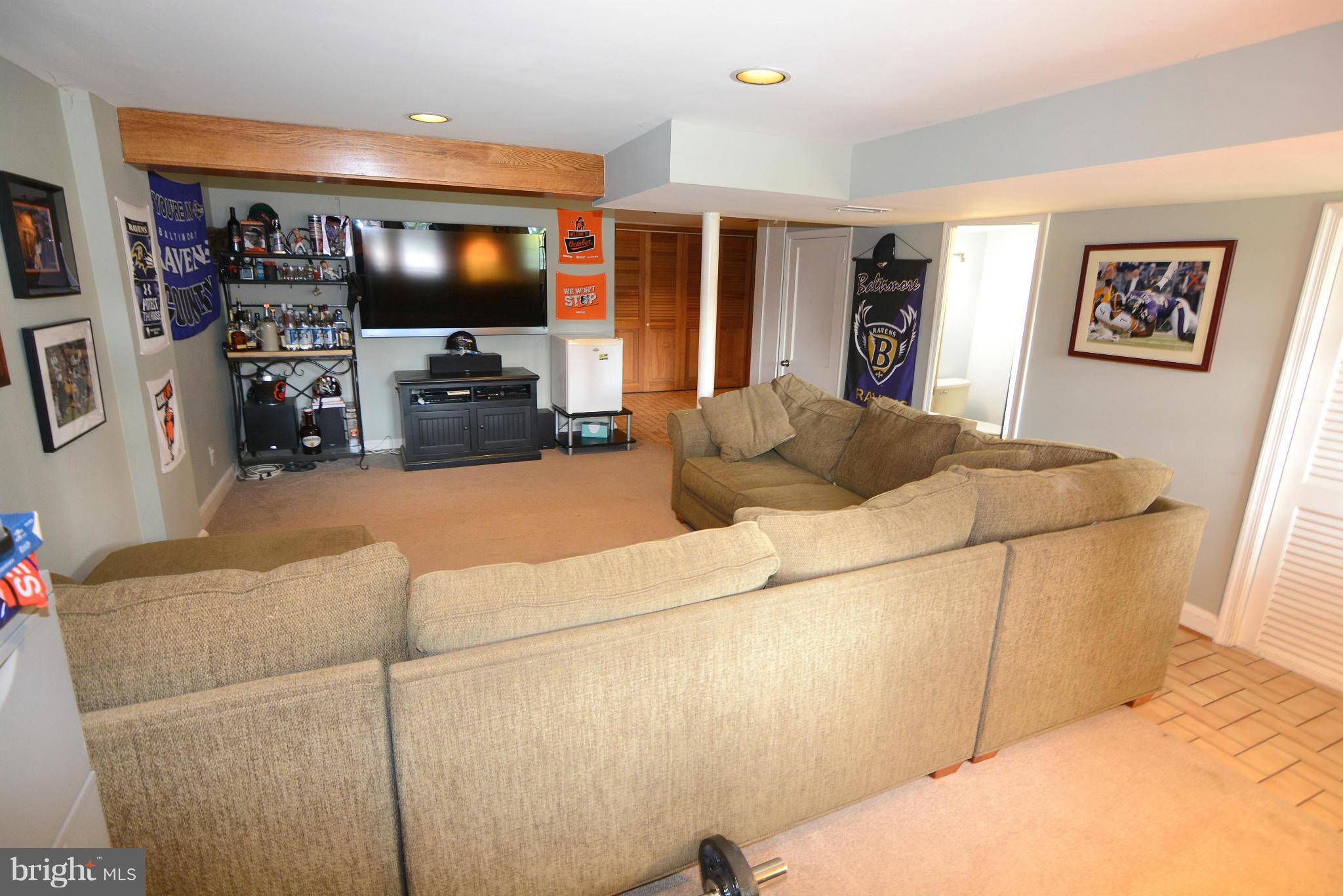 1533 Dellsway Road Towson, MD 21286 - Photo 25 of 30 Family Room in WAlk-Out Lower Level