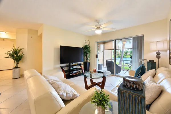 $2,500 | 3665 Northwest Mediterranean Lane, Unit 10108, Jensen Beach, FL 34957