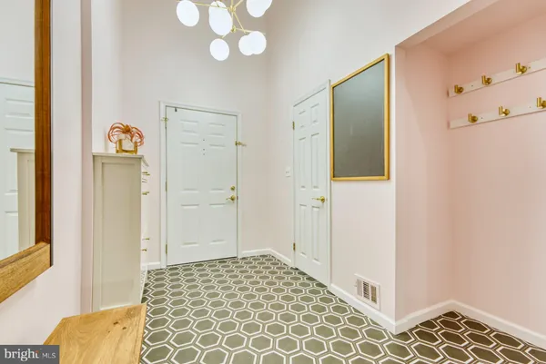 $3,300 | 11719 Dry River Court, Reston, VA 20191