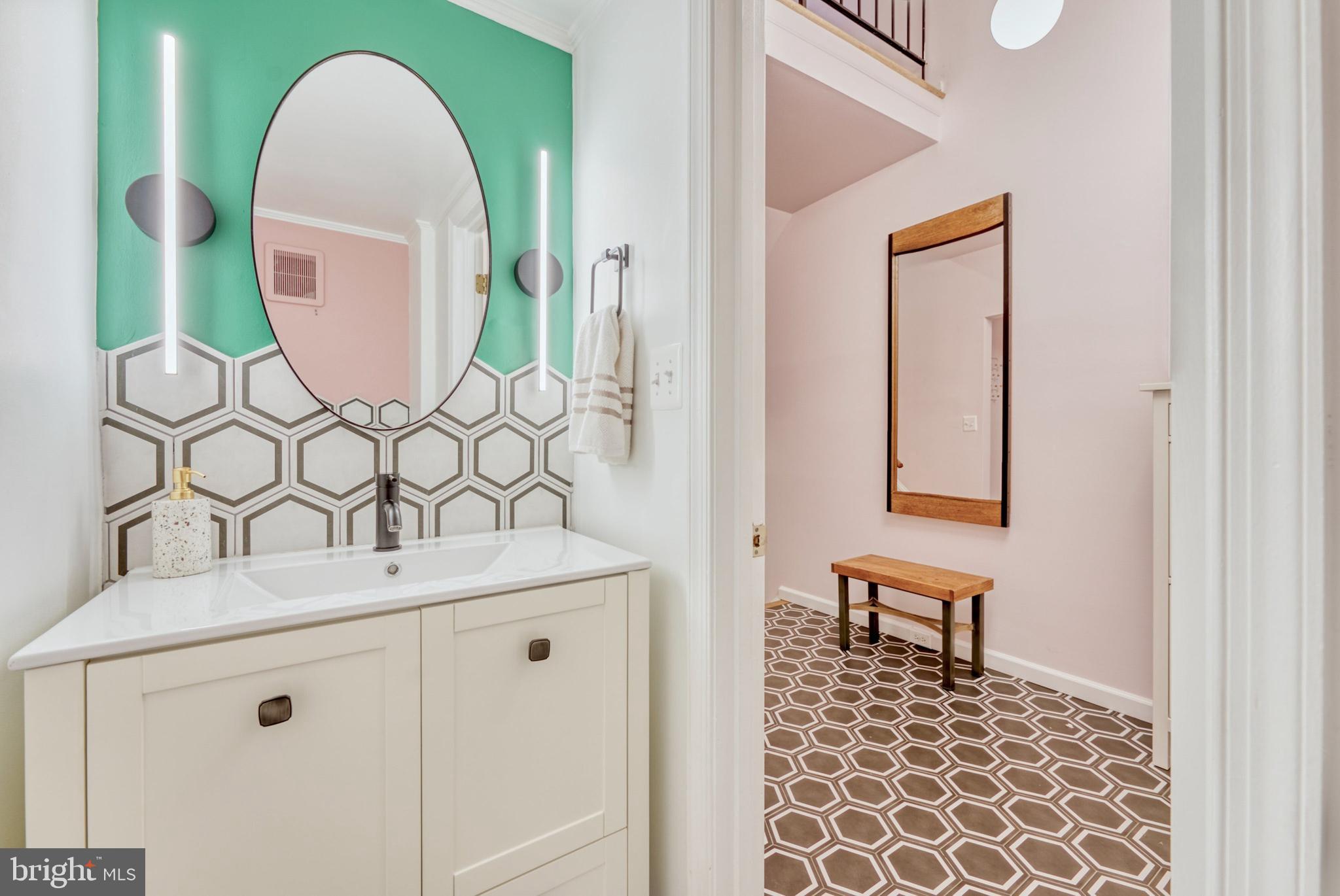 11719 Dry River Court Reston, VA 20191 - Photo 22 of 44 022 Powder Room at Foyer