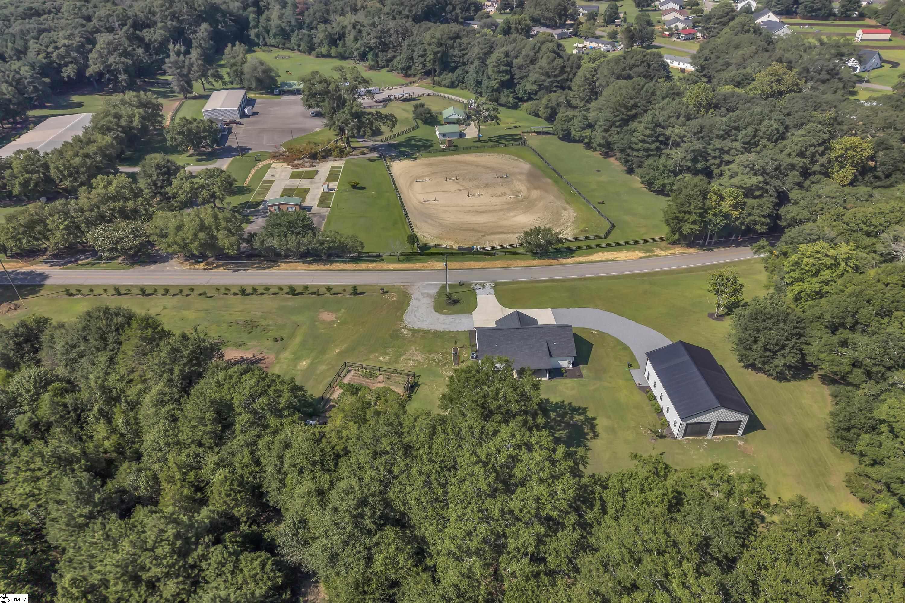 1817 Welcome Road Williamston, SC 29697 - Photo 36 of 42 Gallery Image 36