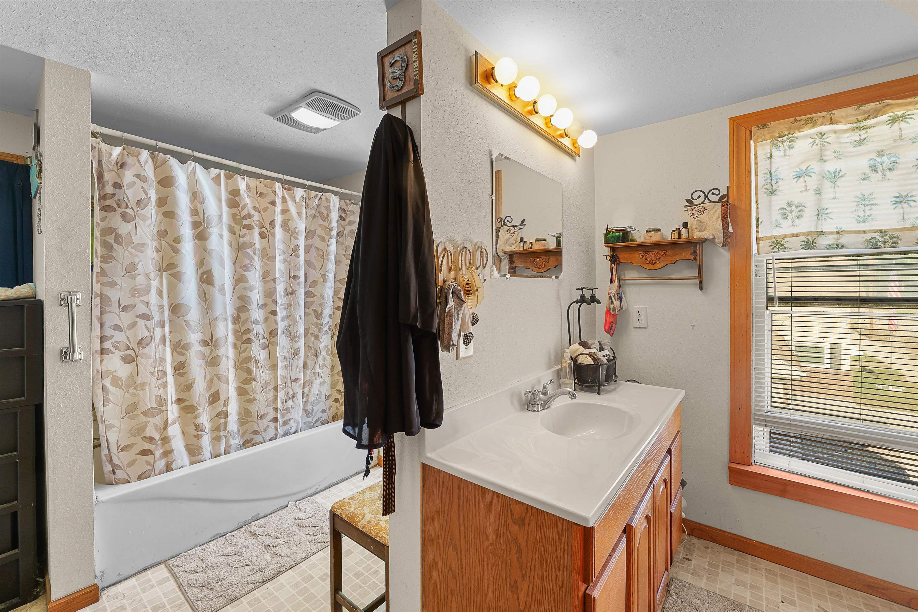 714 Madison Street Beaver Dam, WI 53916 - Photo 11 of 24