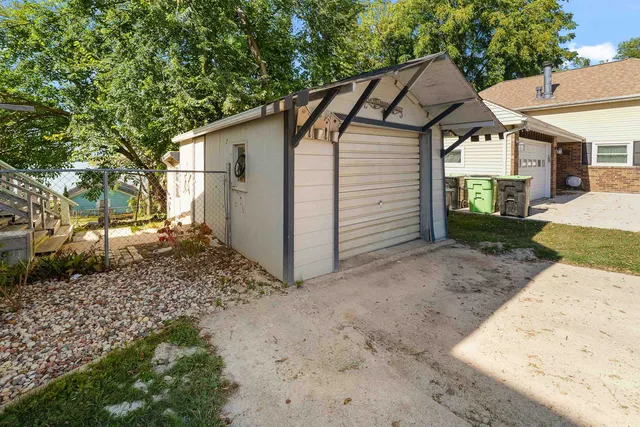 $140,000 | 714 Madison Street, Beaver Dam, WI 53916