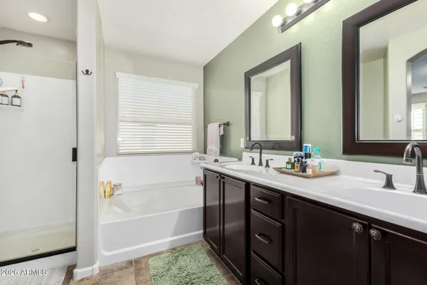 $429,000 | 1368 South Ponderosa Drive, Gilbert, AZ 85296