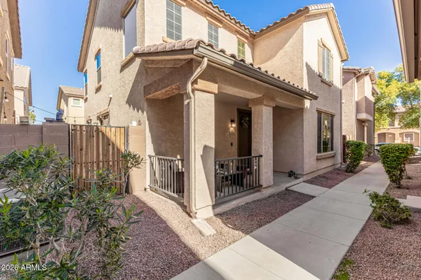 $429,000 | 1368 South Ponderosa Drive, Gilbert, AZ 85296
