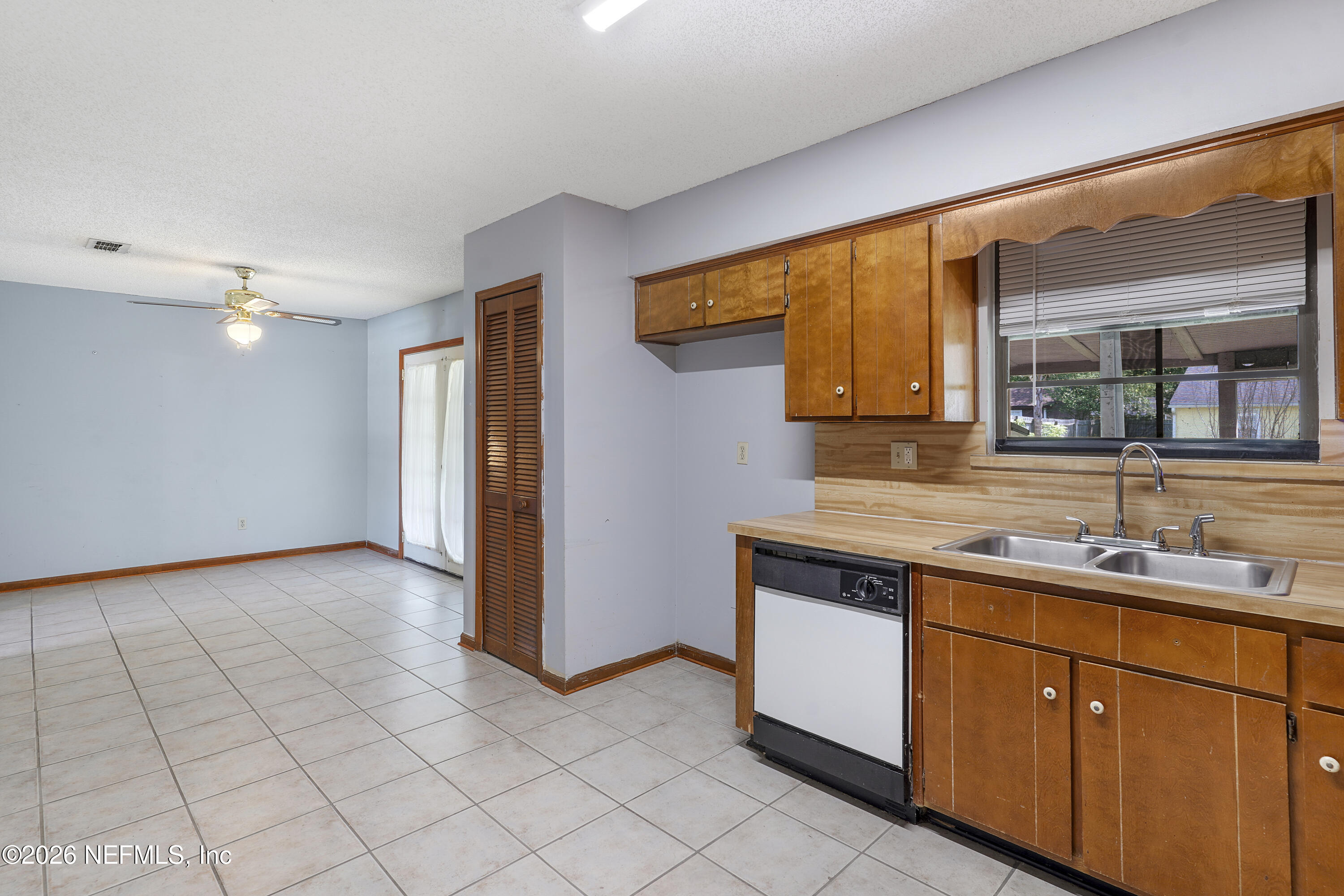 1790 Killarn Circle Middleburg, FL 32068 - Photo 15 of 43 Kitchen 2