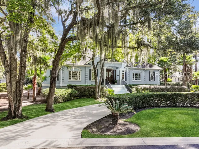 $1,399,550 | 8 Fantail Lane, Hilton Head Island, SC 29926
