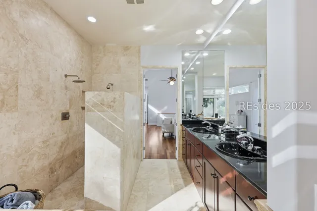 $1,399,550 | 8 Fantail Lane, Hilton Head Island, SC 29926