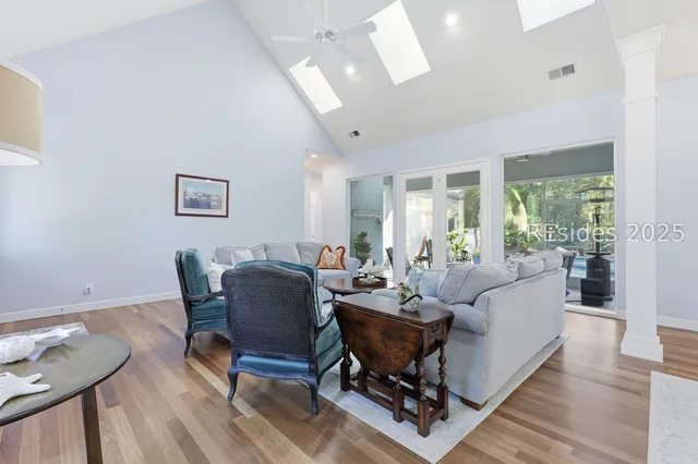 $1,399,550 | 8 Fantail Lane, Hilton Head Island, SC 29926