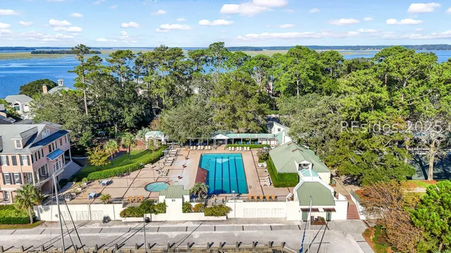 $1,399,550 | 8 Fantail Lane, Hilton Head Island, SC 29926
