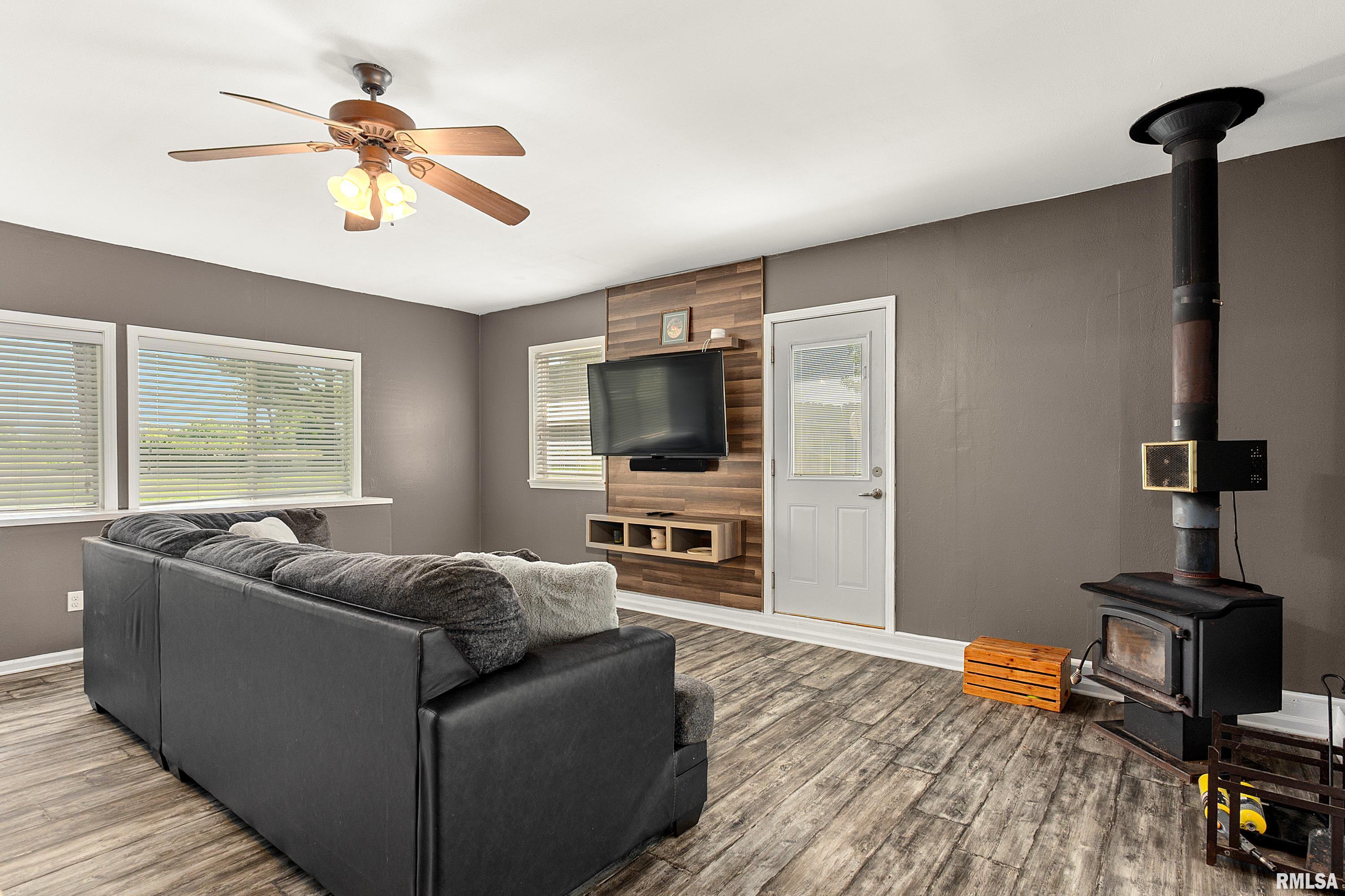 1729 East Truitt Road Chillicothe, IL 61523 - Photo 13 of 50