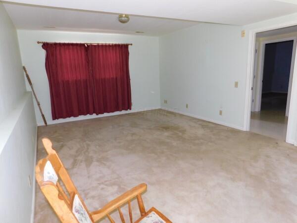 7670 Zwickle Road Logan, OH 43138 - Photo 10 of 18 022