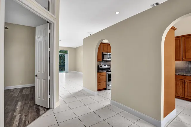 $4,200 | 16658 La Mesa Drive, Delray Beach, FL 33484