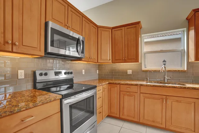 $4,200 | 16658 La Mesa Drive, Delray Beach, FL 33484