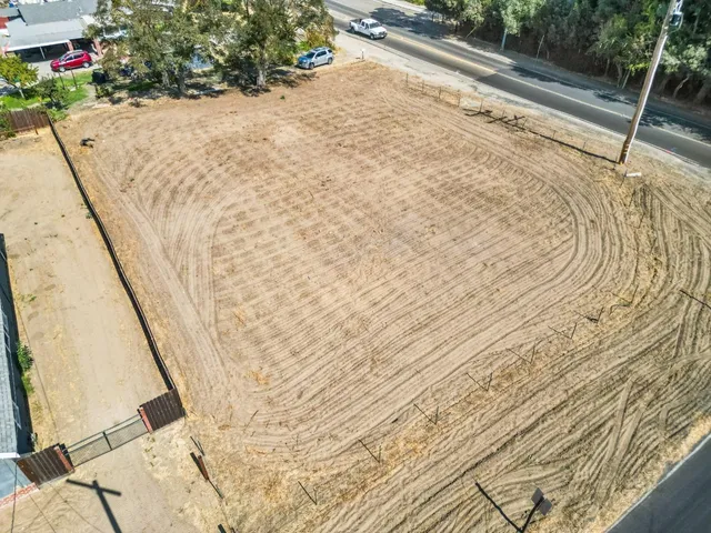 $300,000 | 20109 South Union Road, Manteca, CA 95337