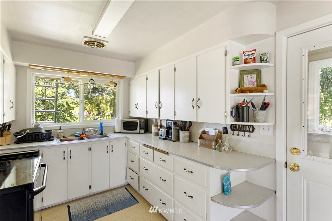 34218 Old Sultan-Startup Road Sultan, WA 98294 - Photo 7 of 24 Gallery Image 7