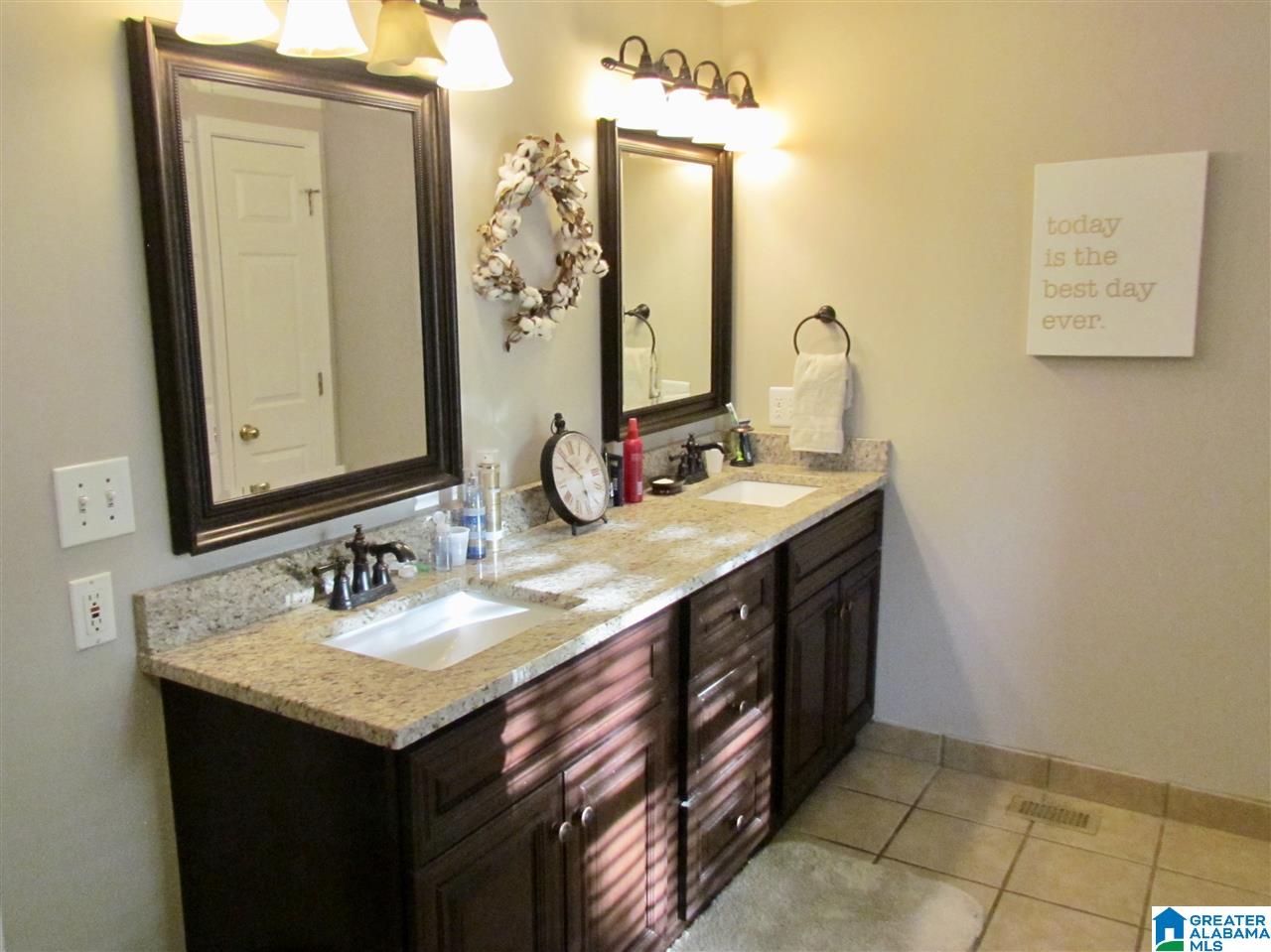 495 Raspberry Road Birmingham, AL 35244 - Photo 20 of 36