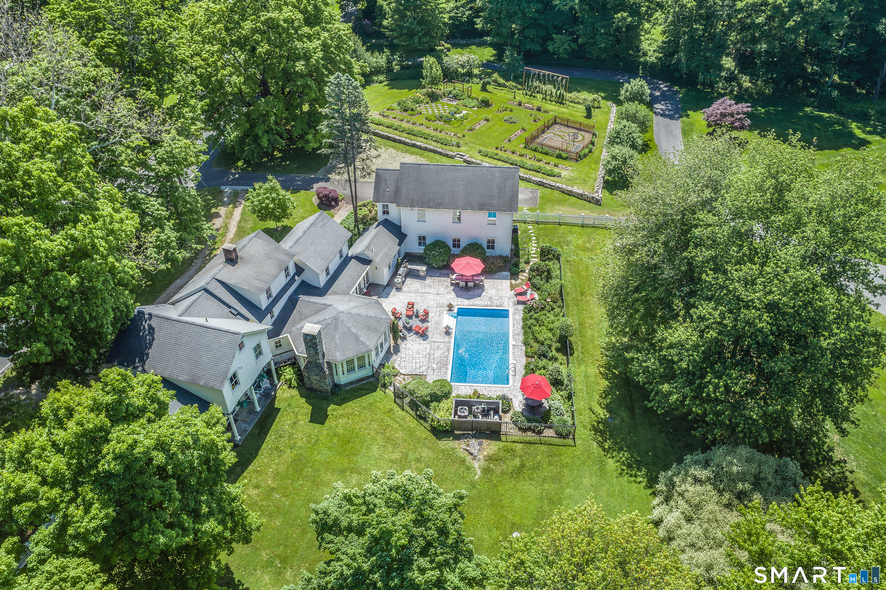 261 Wilton Road West Ridgefield, CT 06877 - Photo 1 of 38