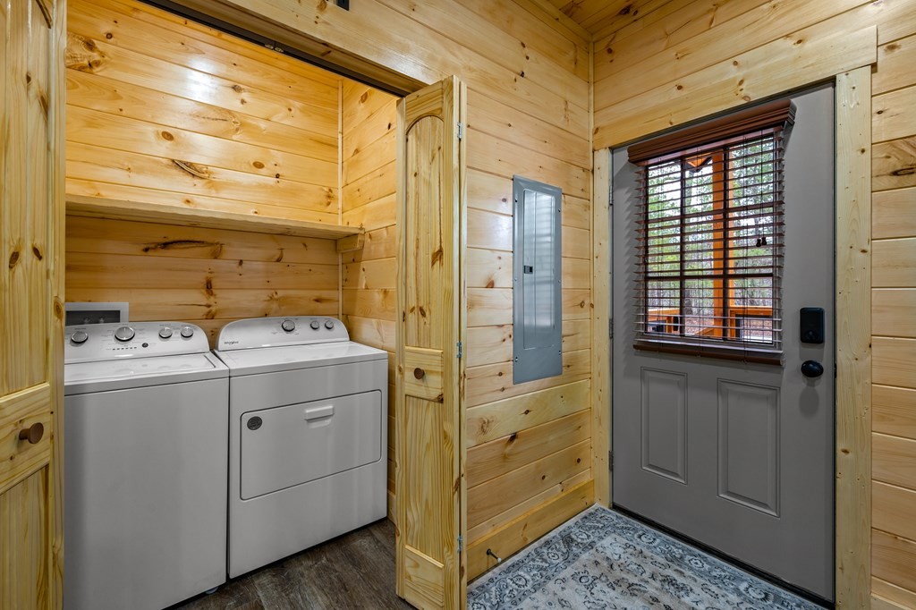 4257 Alpine Rdg Way Sevierville, TN 37876 - Photo 5 of 48