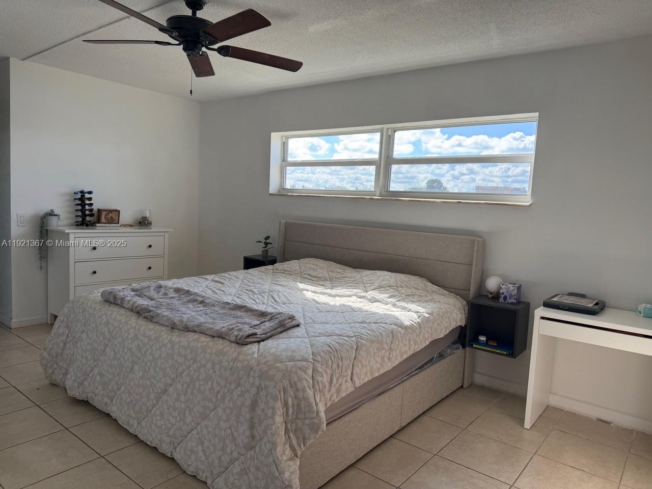 1670 Northeast 191st Street, Unit 1153 Miami, FL 33179 - Photo 8 of 18