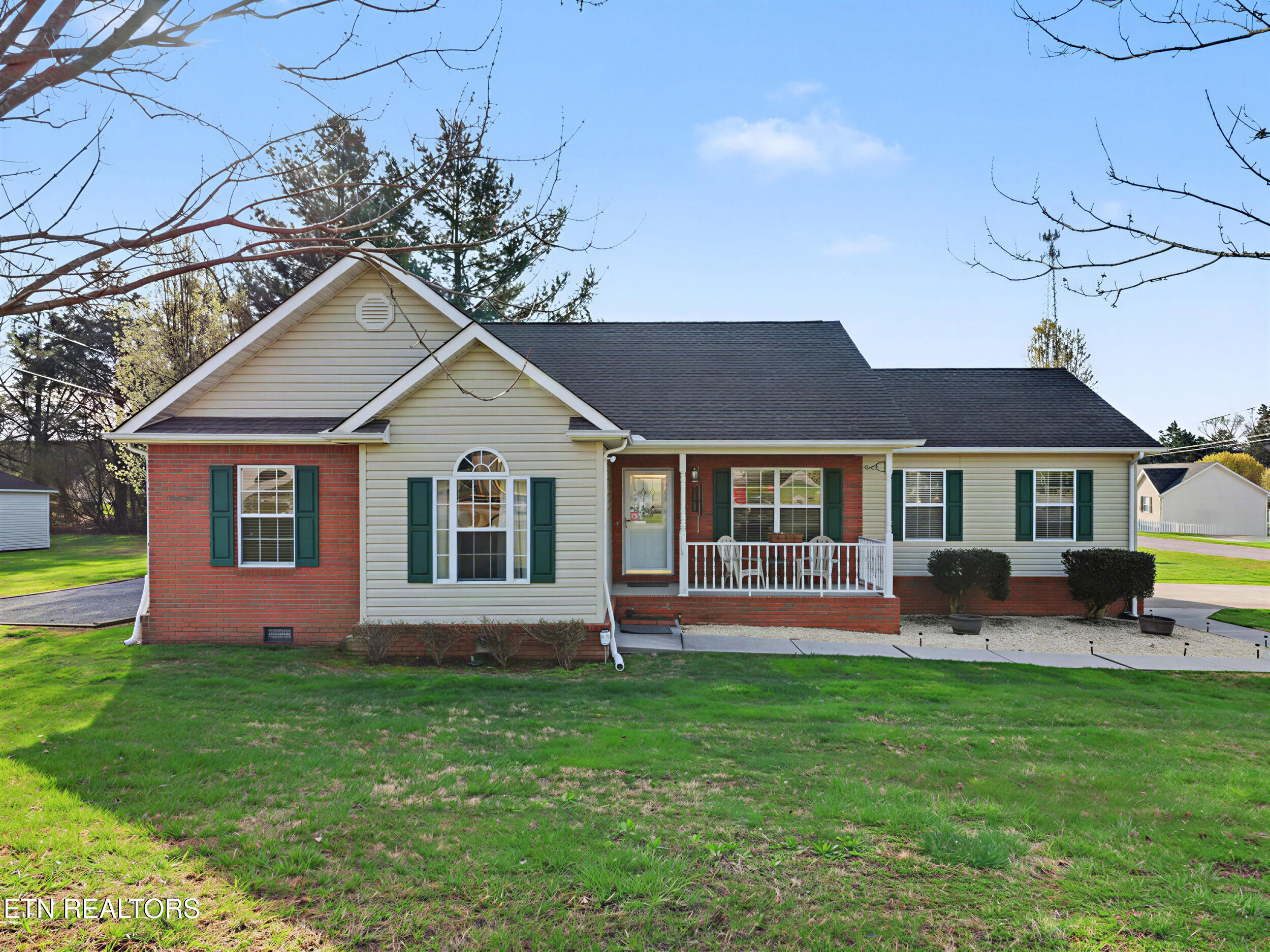 225 Acorn Drive Plainview, TN 37721 - Photo 1 of 27 1_25