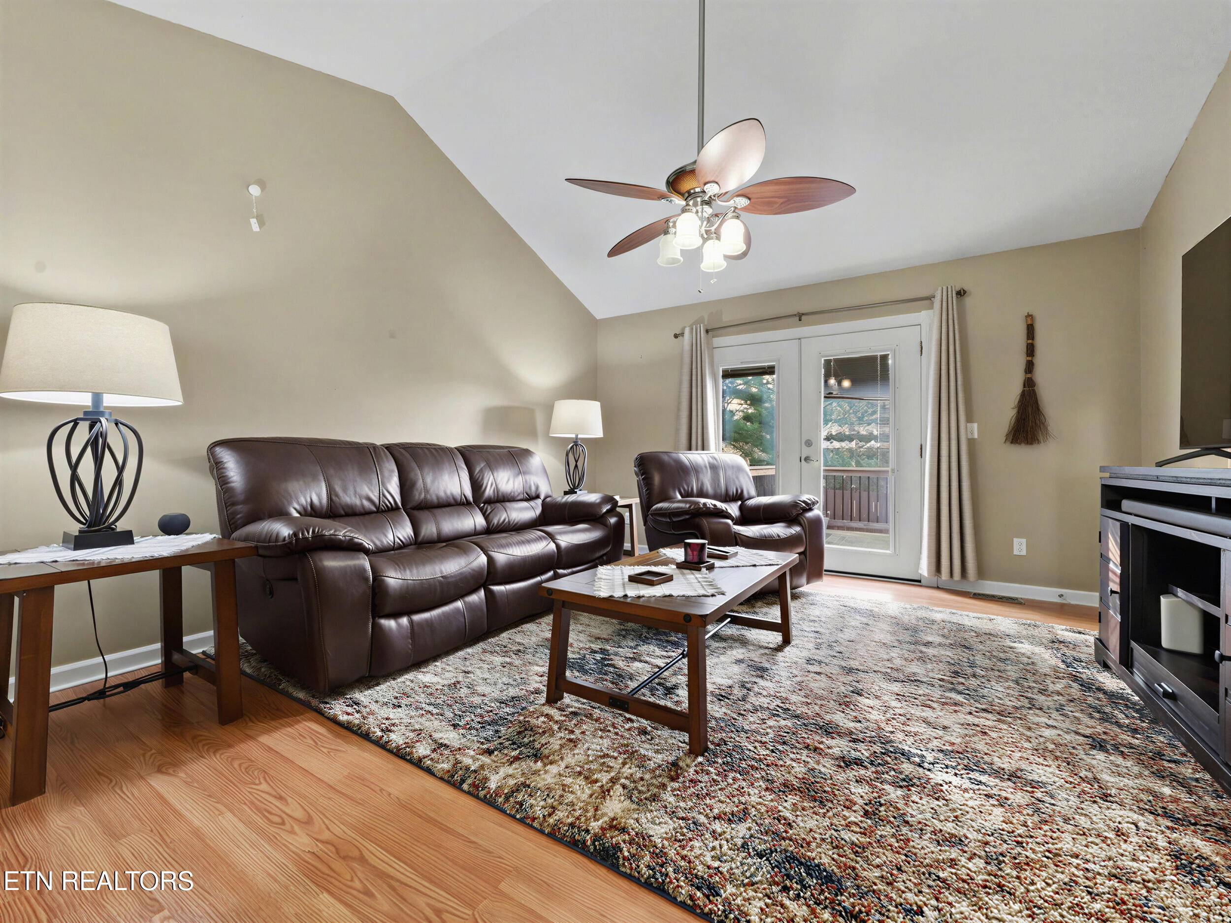 225 Acorn Drive Plainview, TN 37721 - Photo 5 of 27 5_16