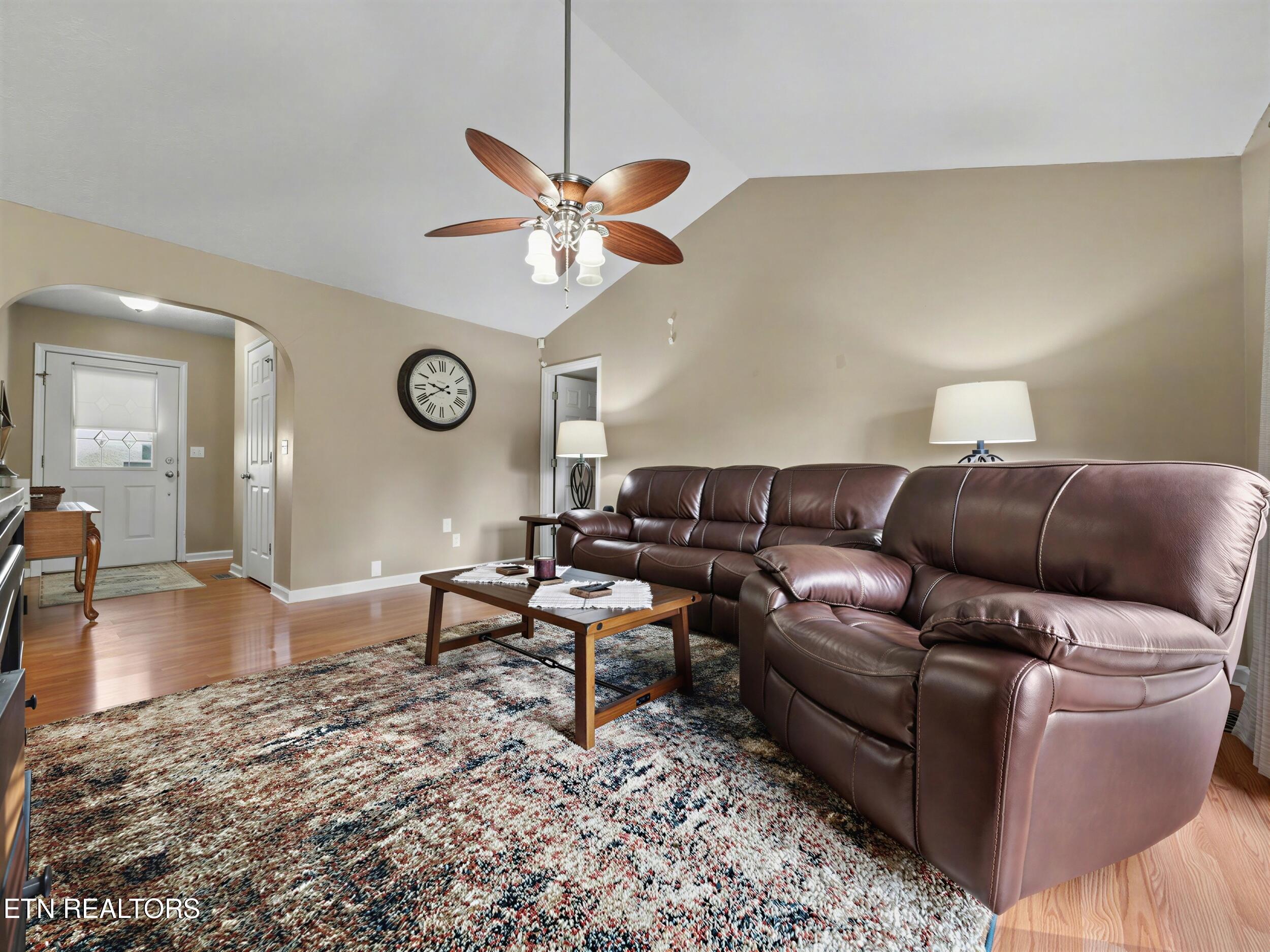 225 Acorn Drive Plainview, TN 37721 - Photo 6 of 27 6_17