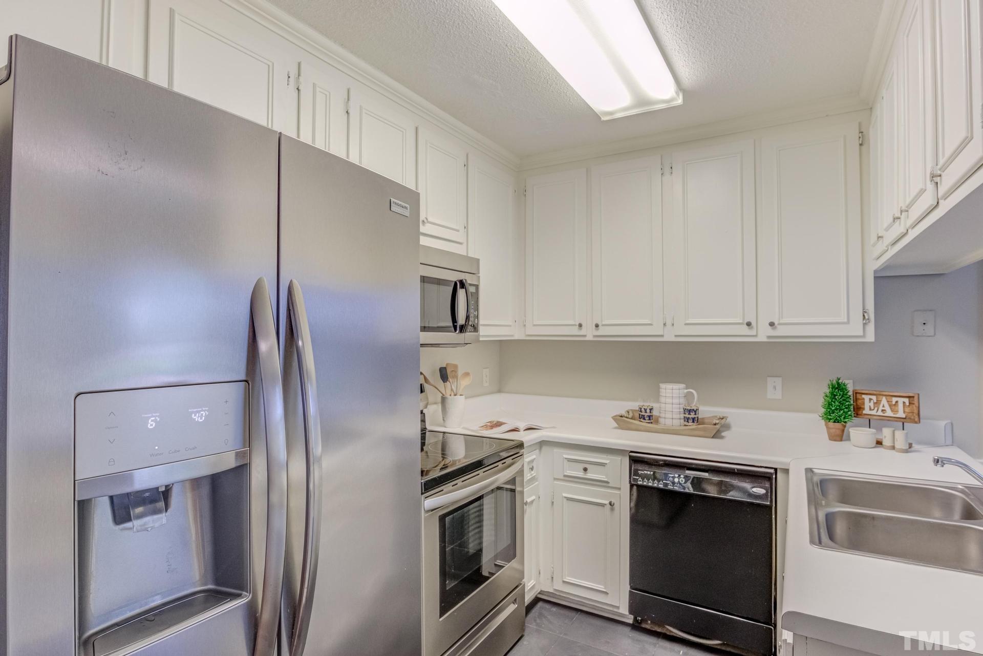 3133 Quinley Place Raleigh, NC 27604 - Photo 22 of 55