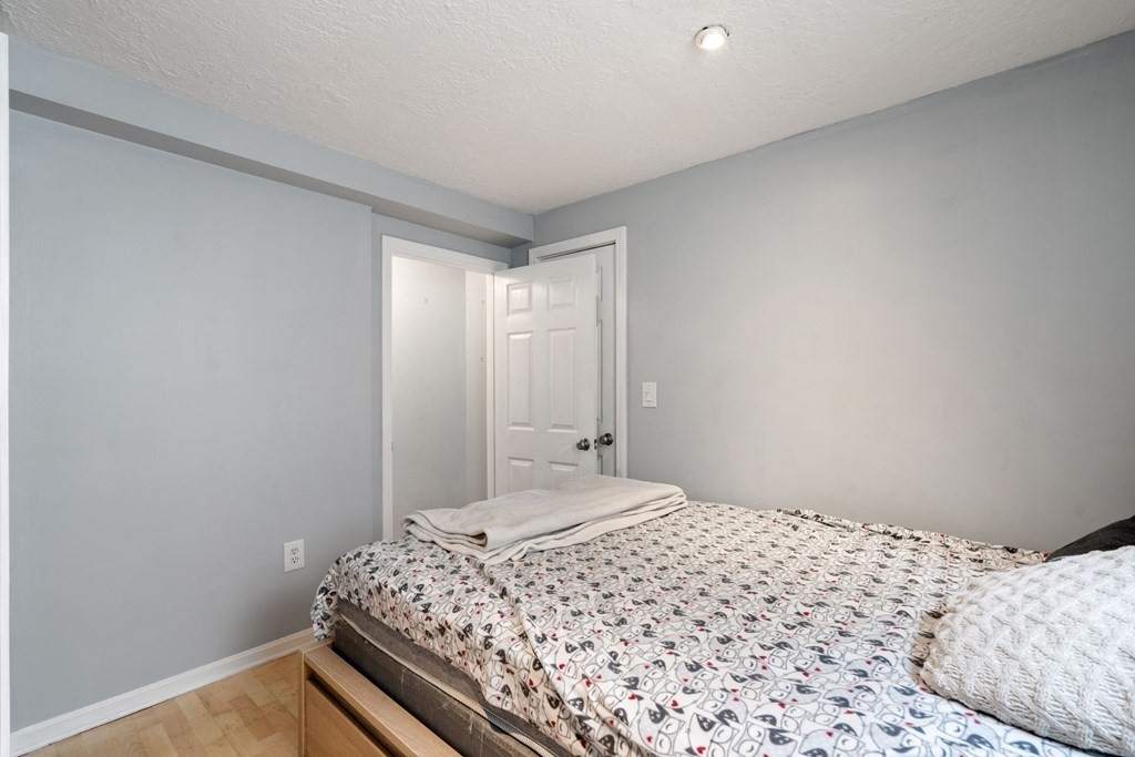 33 Merrill Road, Unit D Hull, MA 02045 - Photo 10 of 32 Gallery Image 10