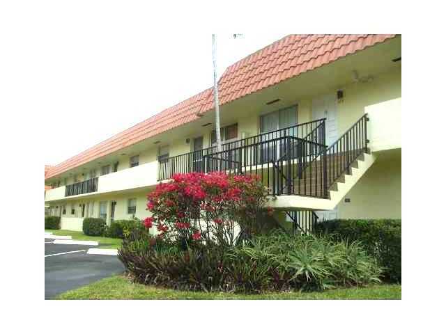 55 Southeast 14th Street, Unit 209 Boca Raton, FL 33432 - Photo 1 of 16 Primary Photo