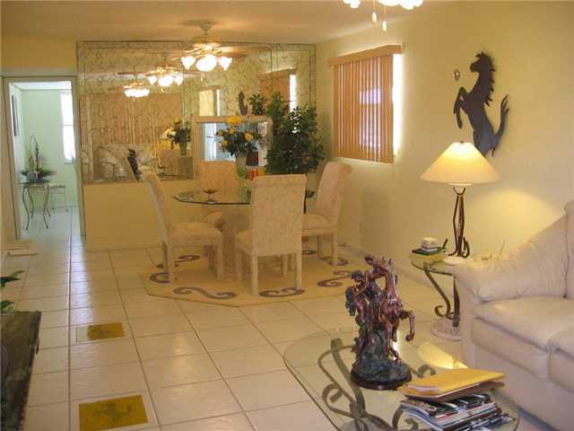 55 Southeast 14th Street, Unit 209 Boca Raton, FL 33432 - Photo 5 of 16 Additional Photo