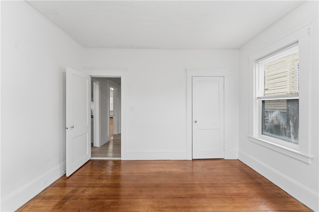 102 Overhill Road Providence, RI 02906 - Photo 20 of 37