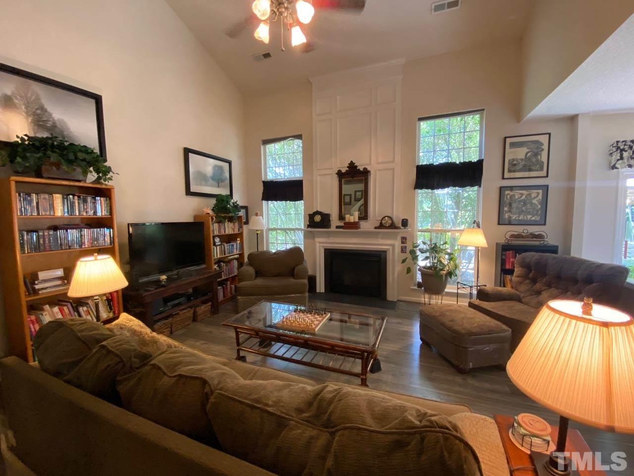 4905 Cardinal Grove Boulevard Raleigh, NC 27616 - Photo 5 of 23 Gallery Image 5