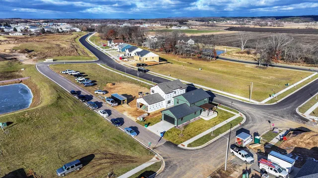 $120,000 | 350 Gunderson Drive, Portage, WI 53901