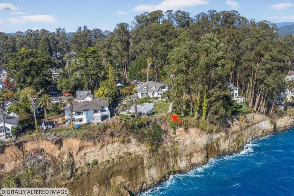 $10,800,000 | 620 El Salto Drive, Capitola, CA 95010