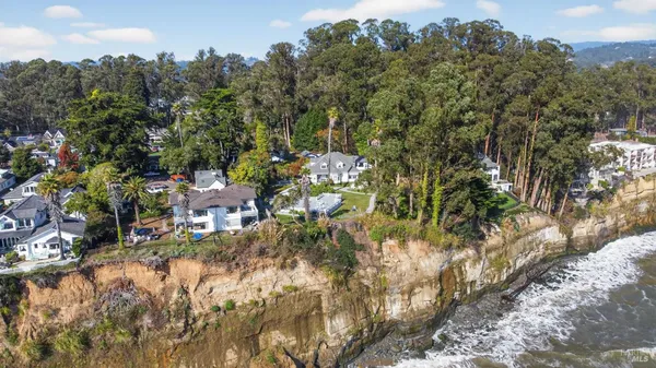 $10,800,000 | 620 El Salto Drive, Capitola, CA 95010