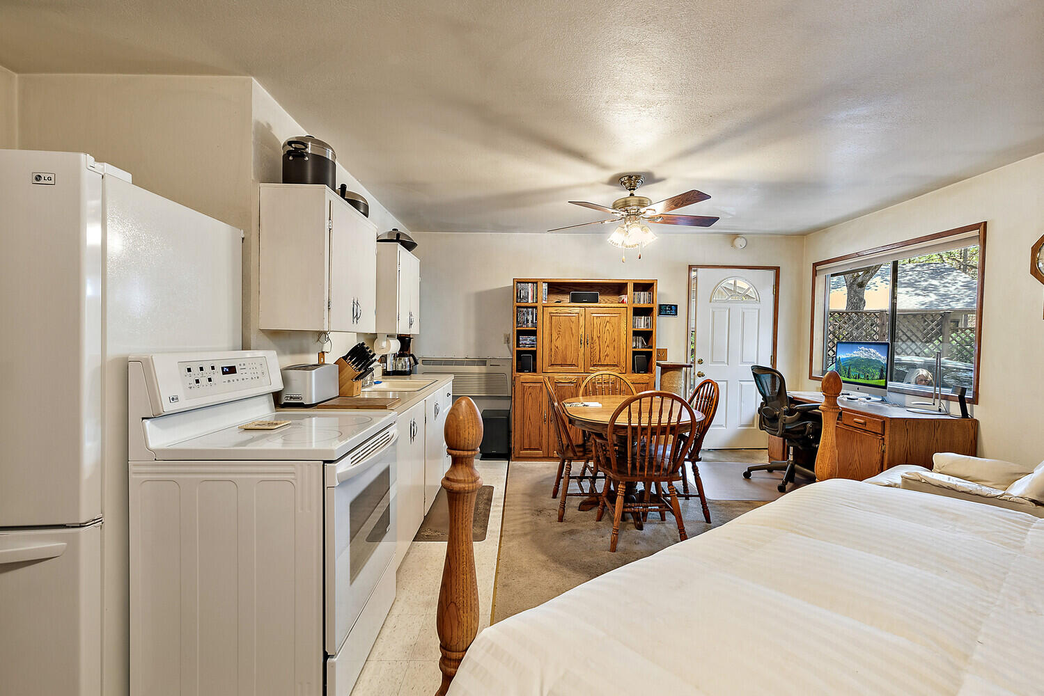 85 Anna Laura Road Jacksonville, OR 97530 - Photo 42 of 60