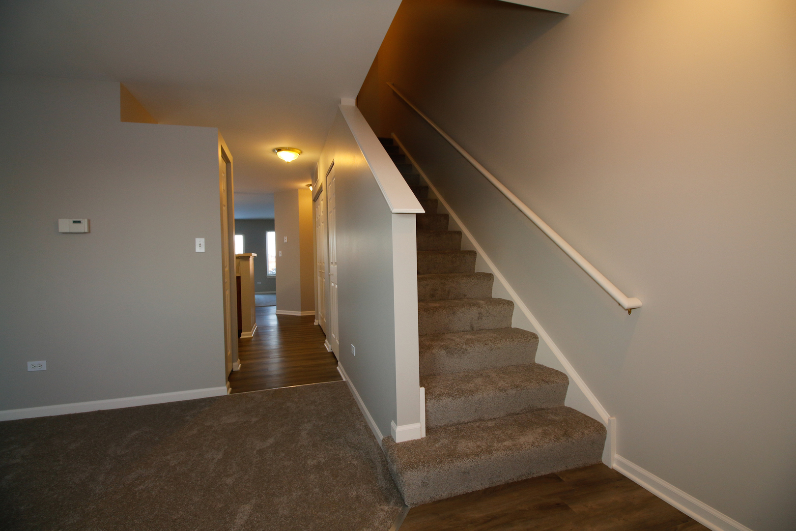 2419 Roxbury Lane Montgomery, IL 60538 - Photo 3 of 37