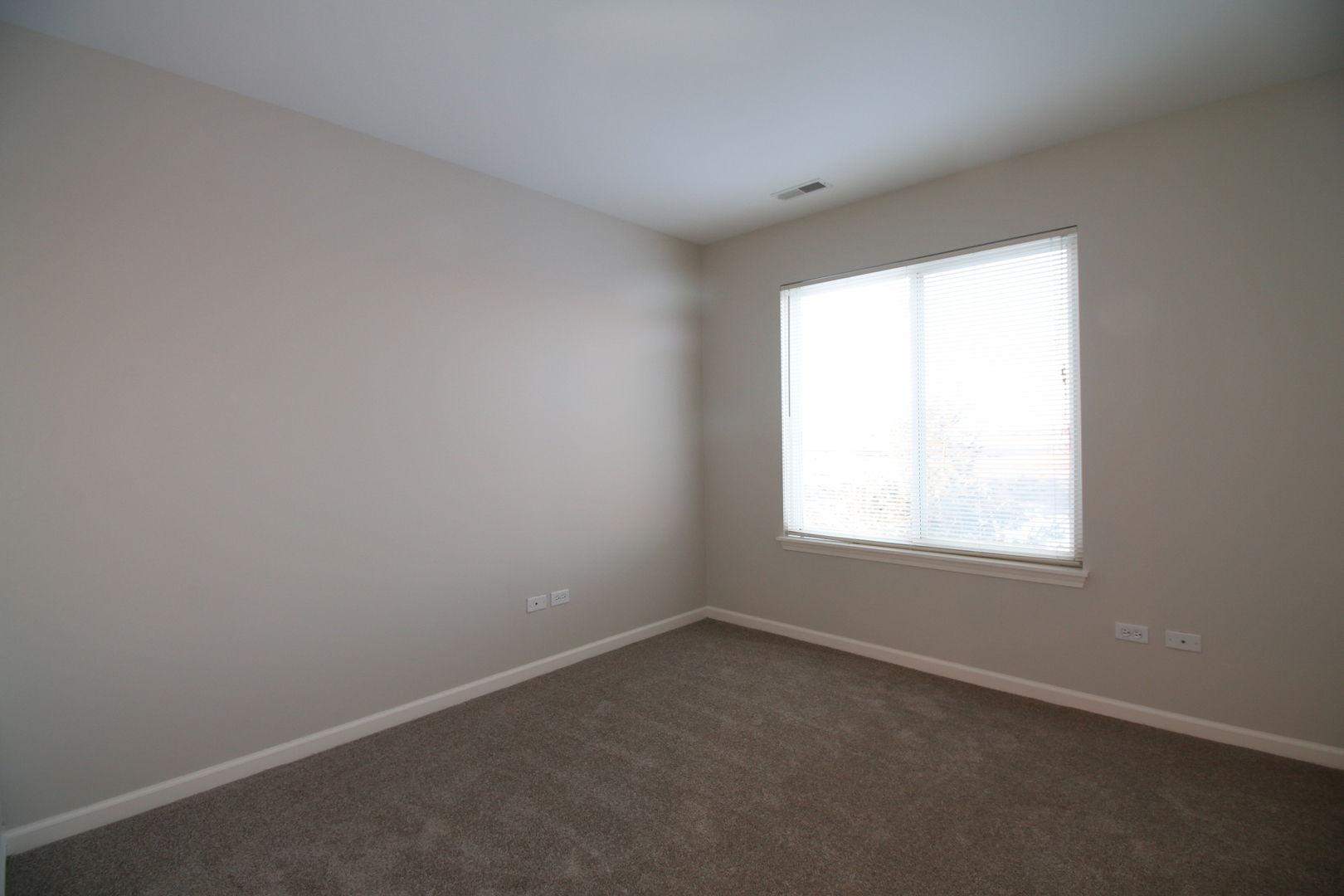 2419 Roxbury Lane Montgomery, IL 60538 - Photo 30 of 37
