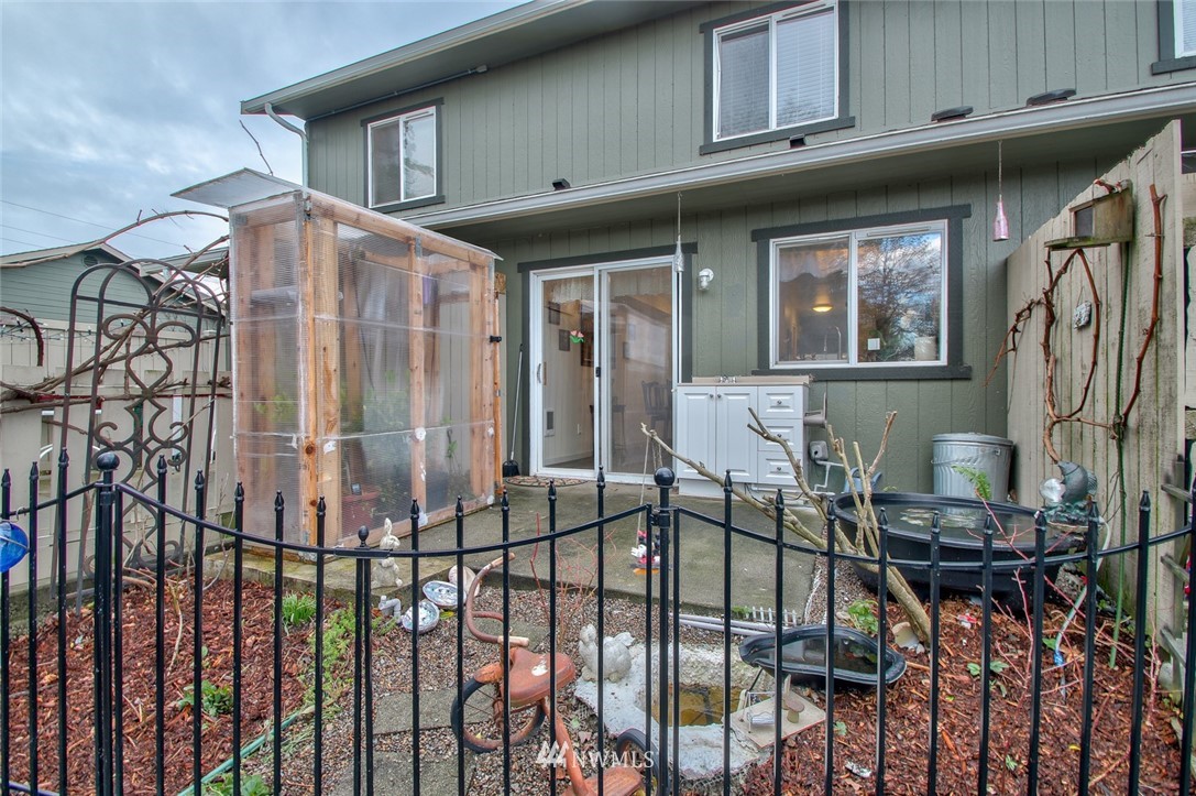 811 South Laventure Road, Unit E Mount Vernon, WA 98274 - Photo 17 of 19 Gallery Image 17