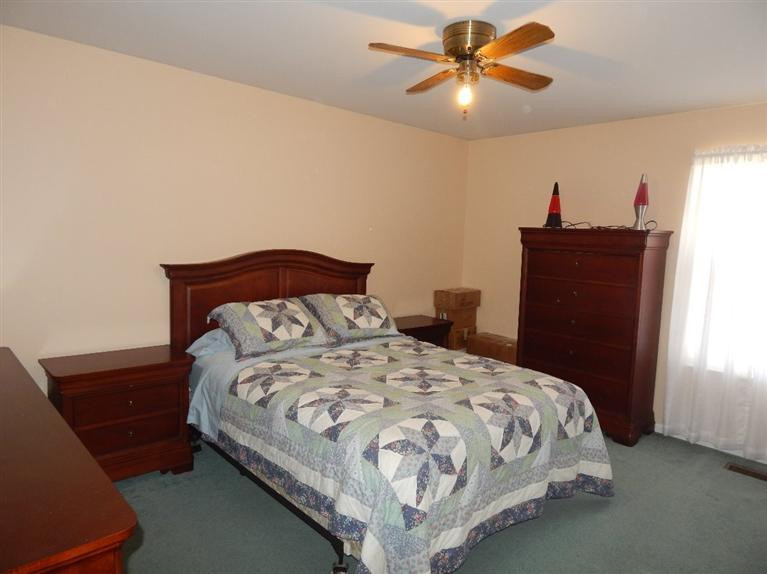 1332 Cayton Road Florence, KY 41042 - Photo 9 of 13 Gallery Image 9