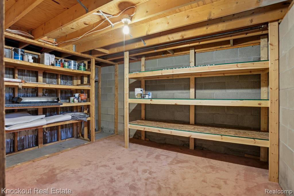1608 South Pinnebog Road Bad Axe, MI 48413 - Photo 38 of 54