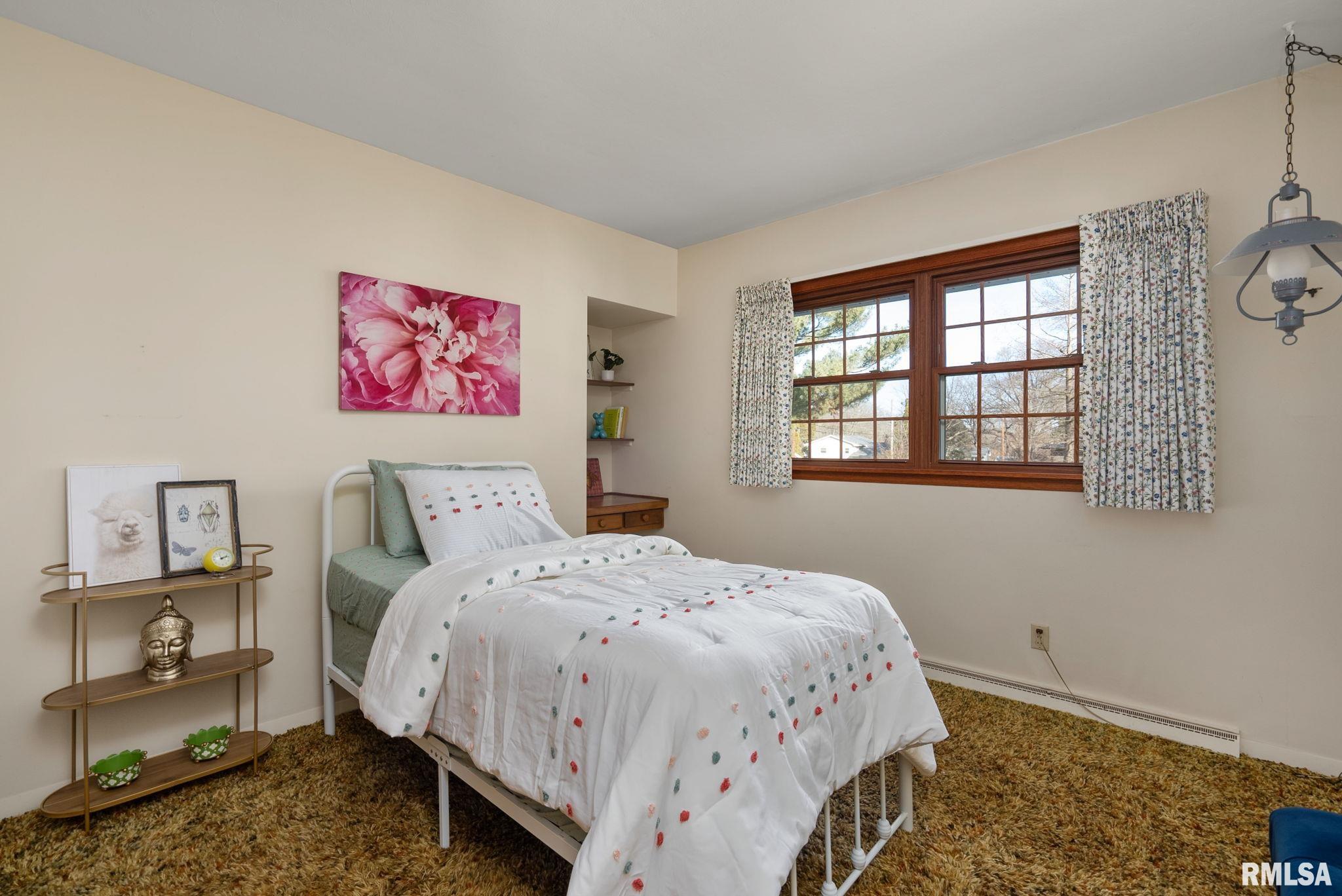 2609 Forest Road Davenport, IA 52803 - Photo 18 of 41 Gallery Image 18