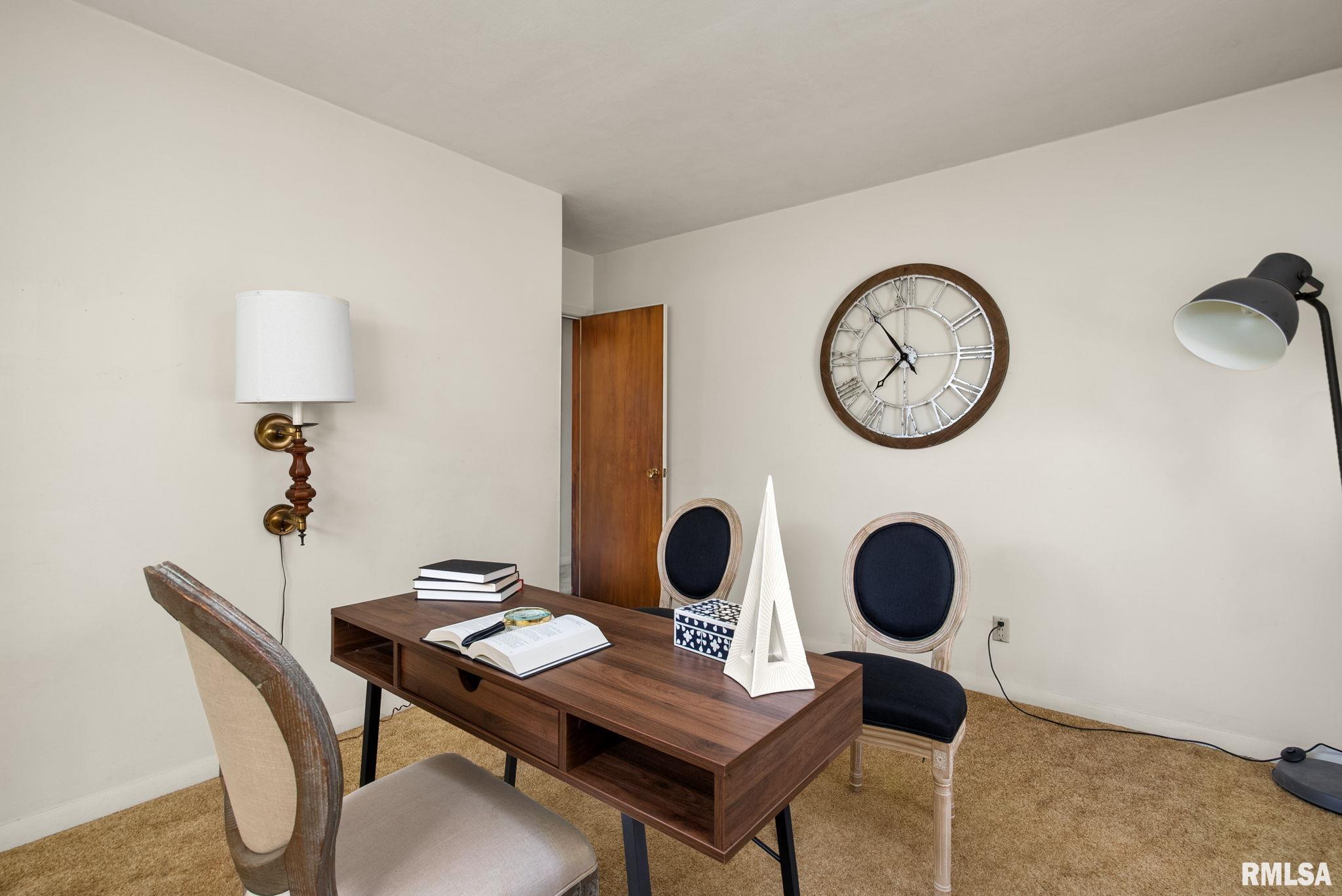 2609 Forest Road Davenport, IA 52803 - Photo 21 of 41 Gallery Image 21