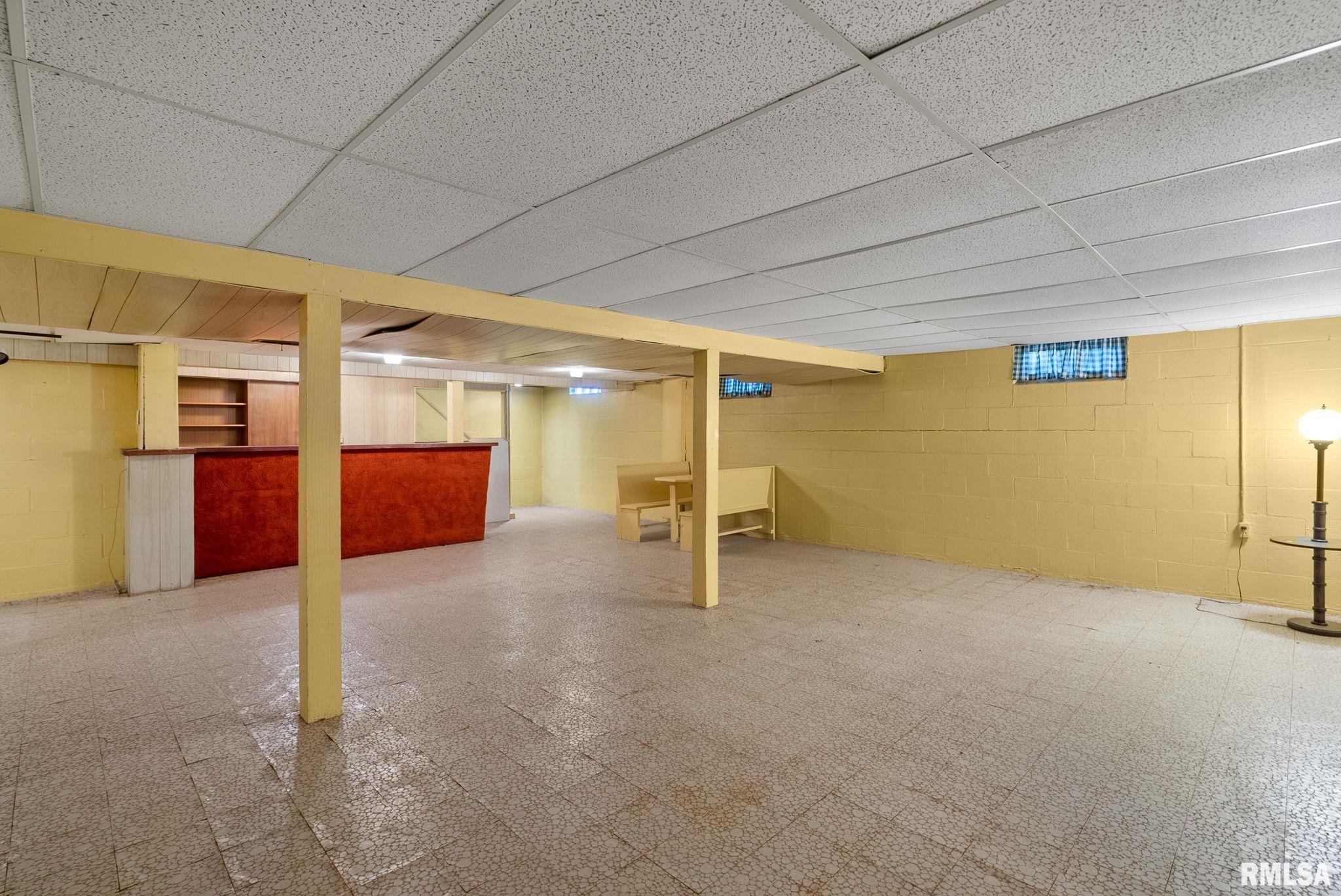 2609 Forest Road Davenport, IA 52803 - Photo 25 of 41 Gallery Image 25