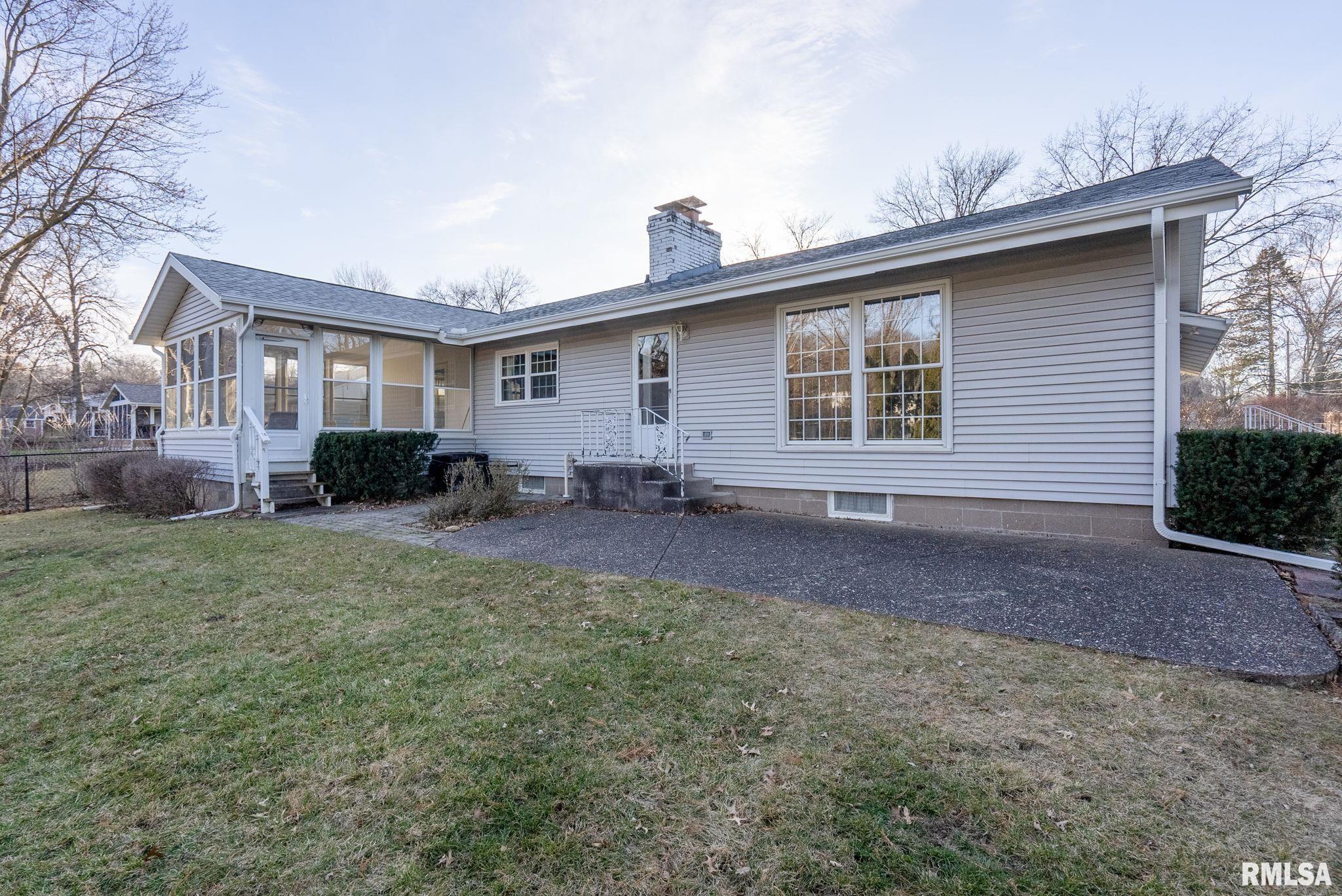 2609 Forest Road Davenport, IA 52803 - Photo 30 of 41 Gallery Image 30