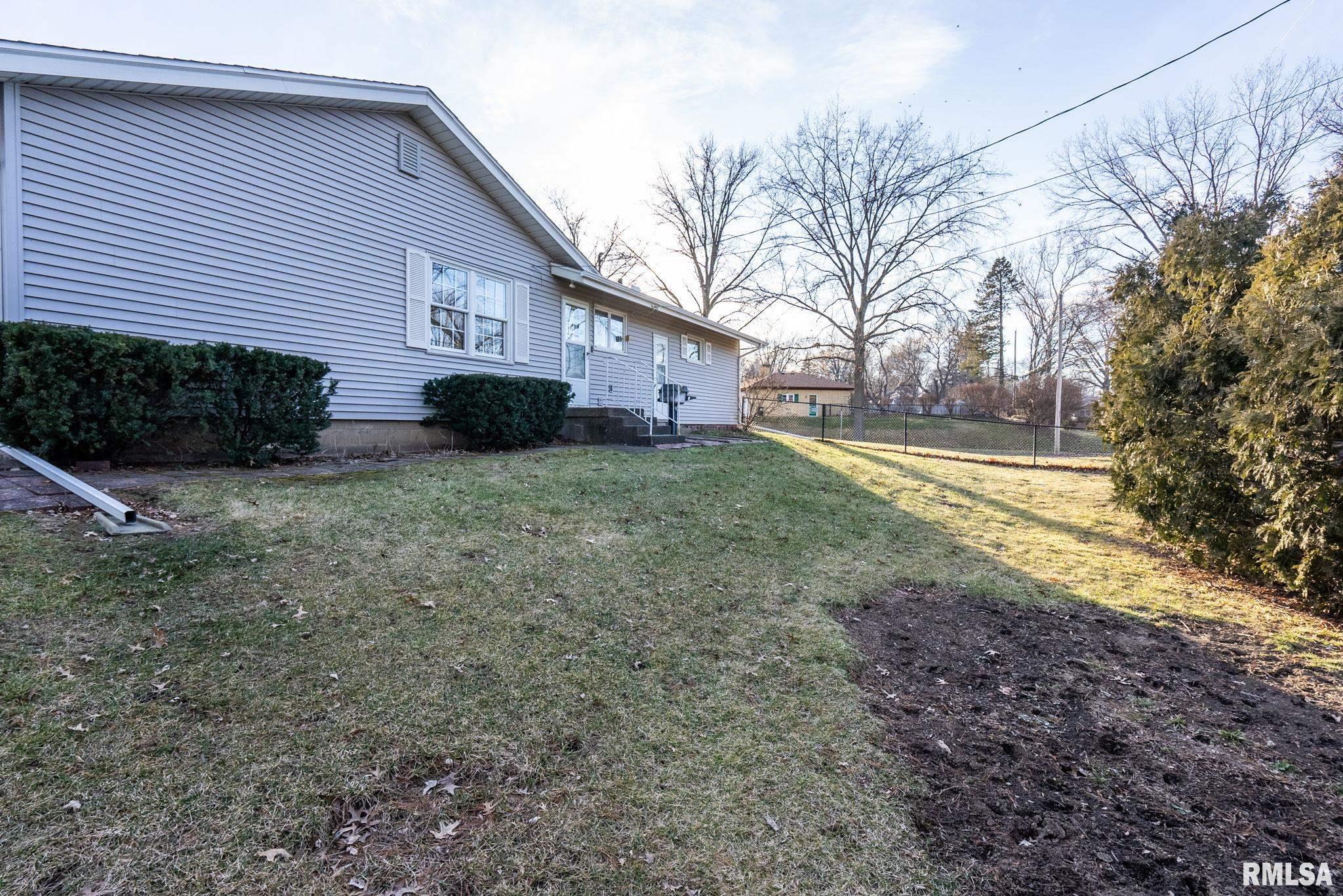 2609 Forest Road Davenport, IA 52803 - Photo 31 of 41 Gallery Image 31