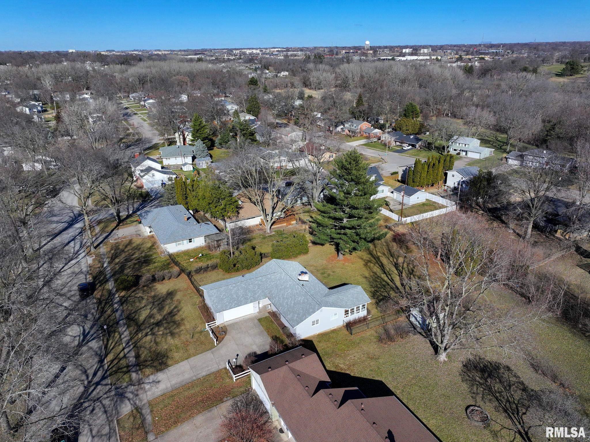 2609 Forest Road Davenport, IA 52803 - Photo 39 of 41 Gallery Image 39