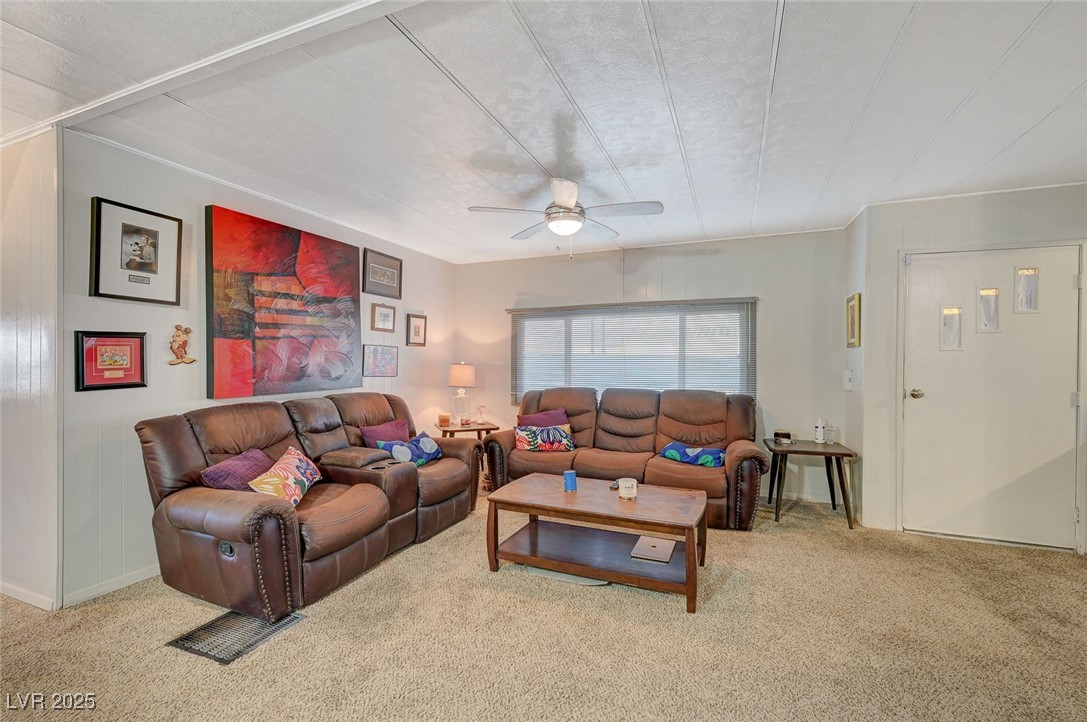 4979 Ridge Drive Las Vegas, NV 89103 - Photo 10 of 44 Gallery Image 10