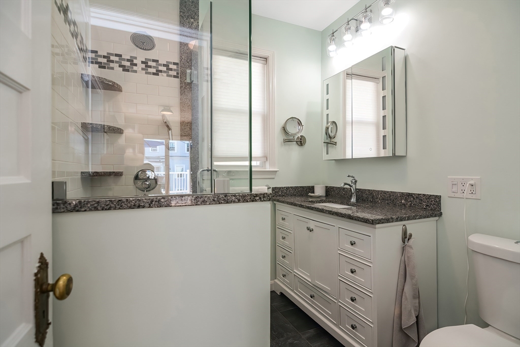 2 Peirce Road Lynn, MA 01902 - Photo 25 of 42